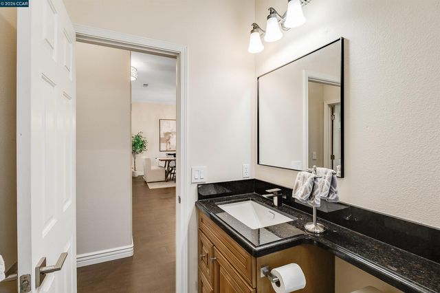 5619 Berwick Ct, Discovery Bay, CA 94505