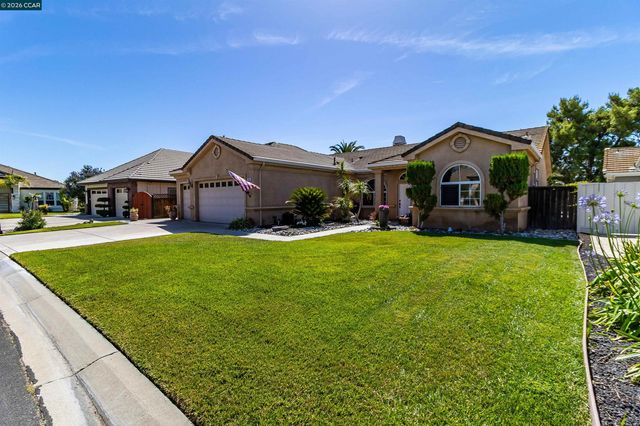 5619 Berwick Ct, Discovery Bay, CA 94505