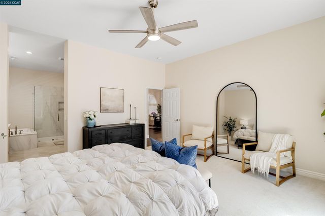 5619 Berwick Ct, Discovery Bay, CA 94505