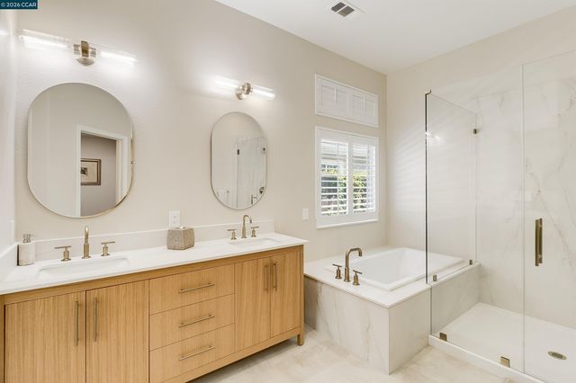 5619 Berwick Ct, Discovery Bay, CA 94505