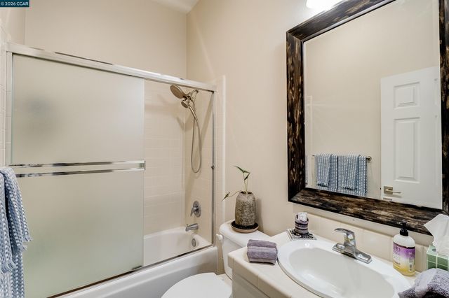 5619 Berwick Ct, Discovery Bay, CA 94505