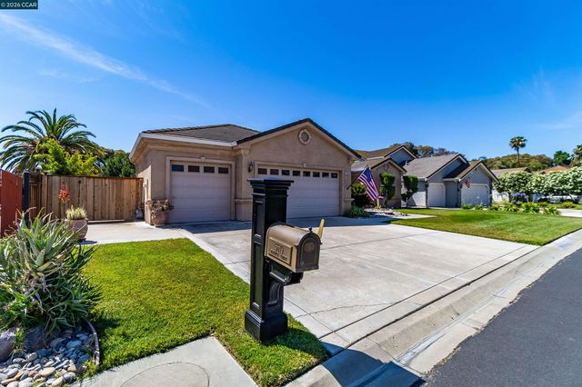 5619 Berwick Ct, Discovery Bay, CA 94505