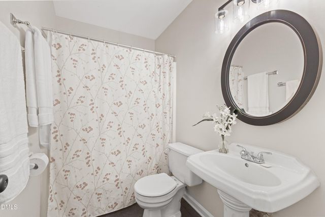 1412 Valley Run, Durham, NC 27707