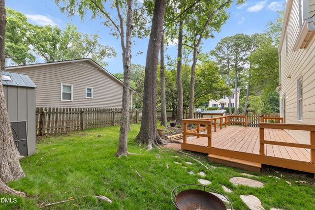 1412 Valley Run, Durham, NC 27707