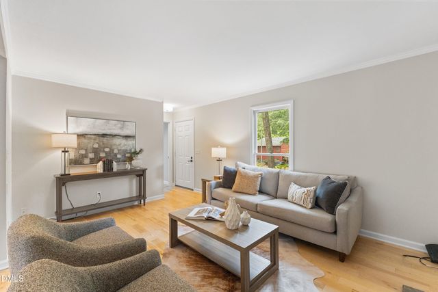 1412 Valley Run, Durham, NC 27707