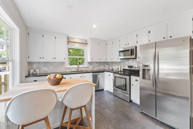1412 Valley Run, Durham, NC 27707
