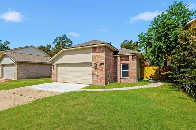 17821 Crestline Road, Humble, TX 77396