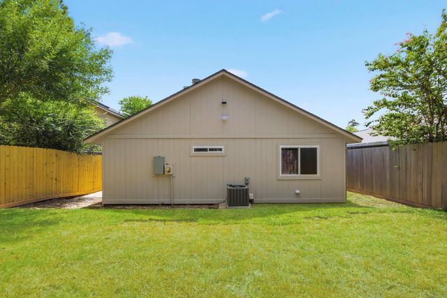 17821 Crestline Road, Humble, TX 77396