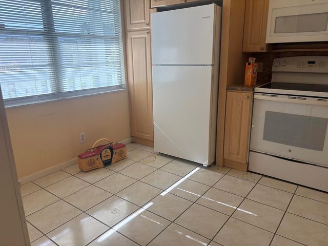 2804 Victoria Way B2, Coconut Creek, FL 33066