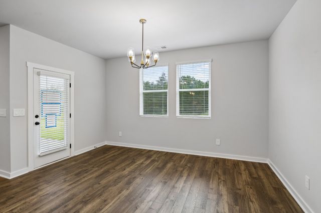 4329 Scarlet Ct, Columbia, TN 38401