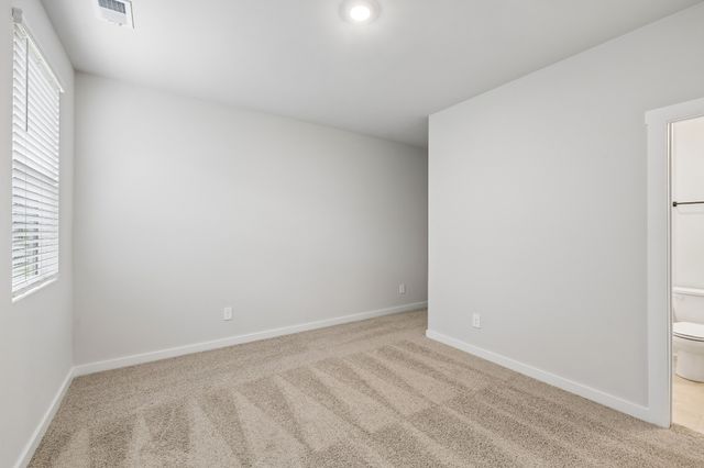 4329 Scarlet Ct, Columbia, TN 38401