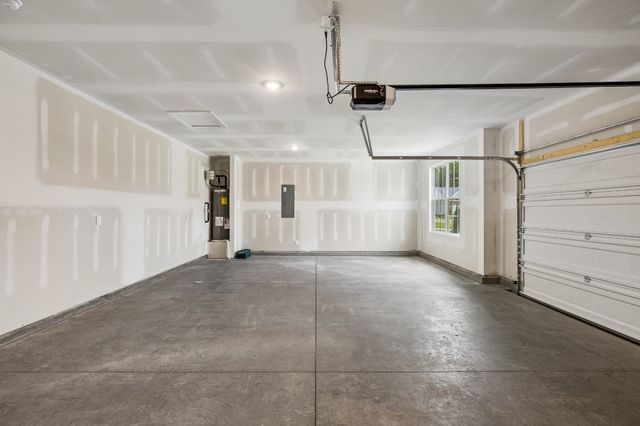 4329 Scarlet Ct, Columbia, TN 38401