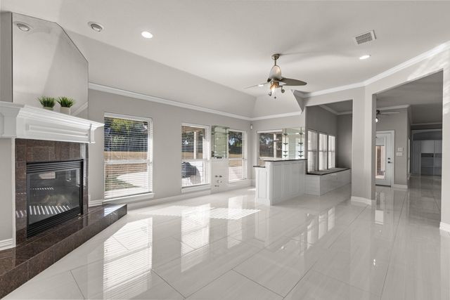 1055 The Meadows Parkway, Desoto, TX 75115