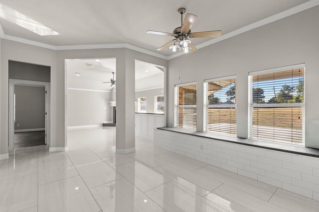 1055 The Meadows Parkway, Desoto, TX 75115
