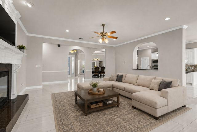 1055 The Meadows Parkway, Desoto, TX 75115