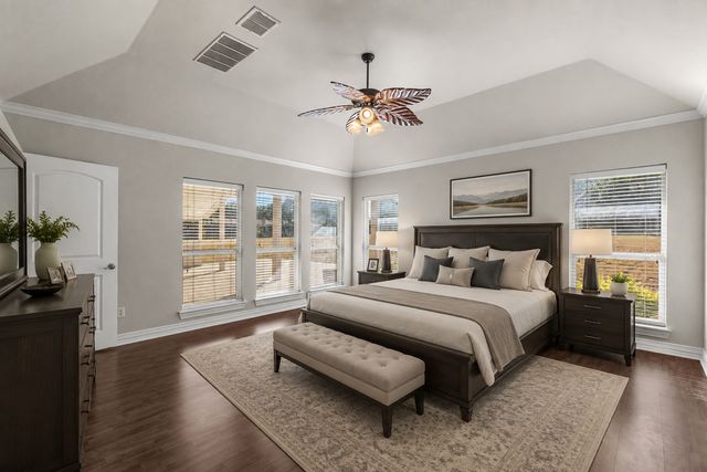 1055 The Meadows Parkway, Desoto, TX 75115