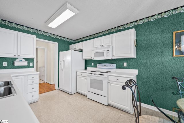 1 Boysenberry Drive, Taylors, SC 29687