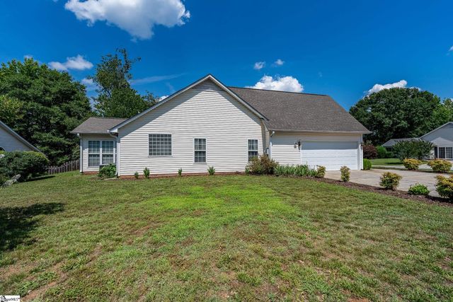 1 Boysenberry Drive, Taylors, SC 29687