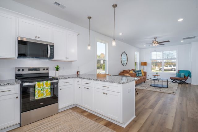 1170 S Dickerson Rd Unit 27, Goodlettsville, TN 37072