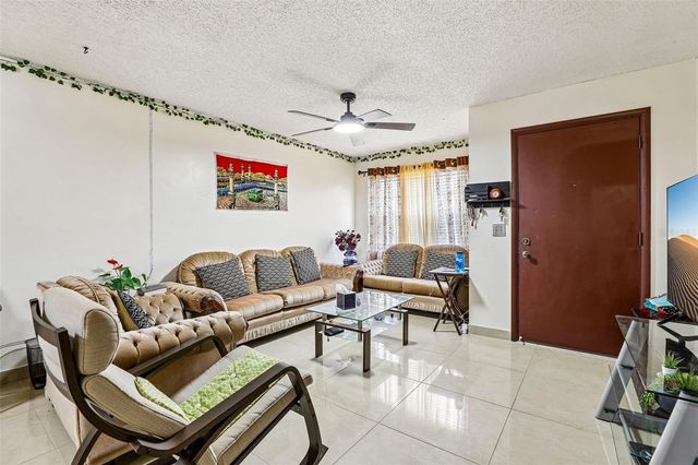 1320 MILL CREEK PLACE, Kissimmee, FL 34744