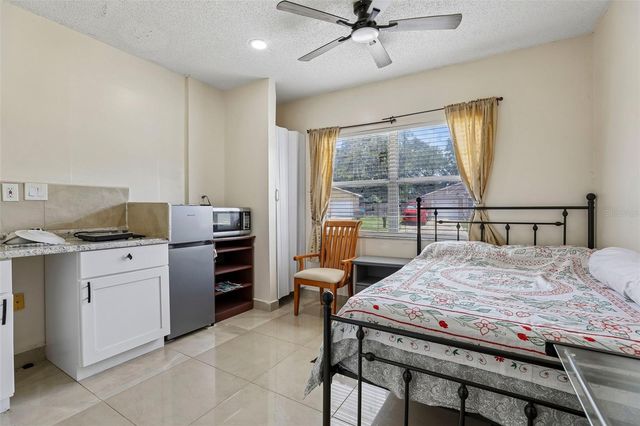 1320 MILL CREEK PLACE, Kissimmee, FL 34744