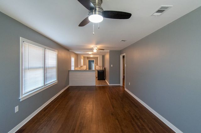 3400 Live Oak Avenue, Waco, TX 76708