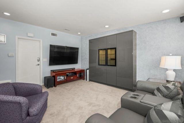 3919 69Th, San Diego, CA 92115