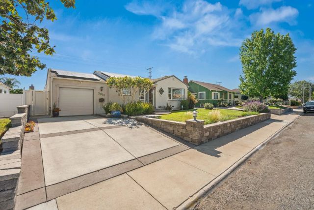 3919 69Th, San Diego, CA 92115