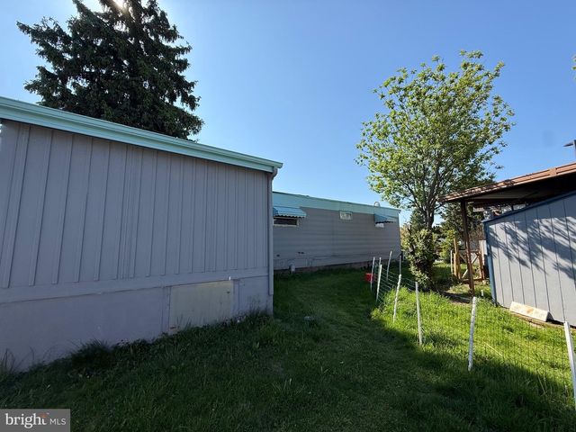 11-R DAVID DR, Lebanon, PA 17046