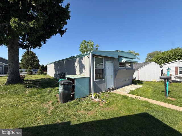 11-R DAVID DR, Lebanon, PA 17046