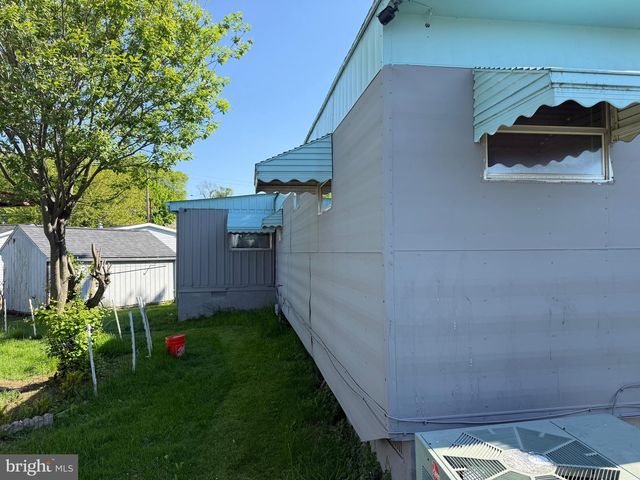 11-R DAVID DR, Lebanon, PA 17046