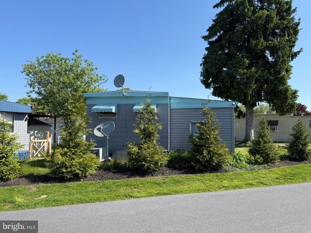 11-R DAVID DR, Lebanon, PA 17046