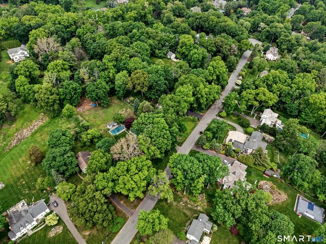 240 North Cedar Road, Fairfield, CT 06824