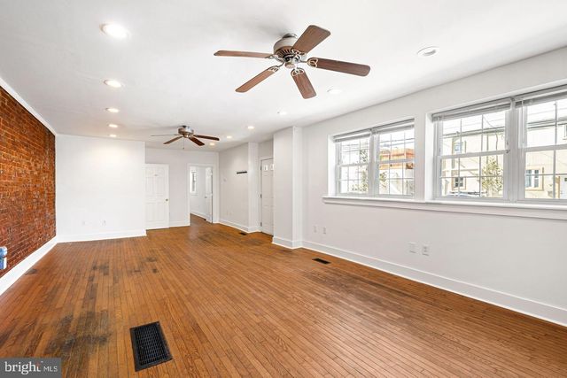 368 DALY ST, Philadelphia, PA 19148