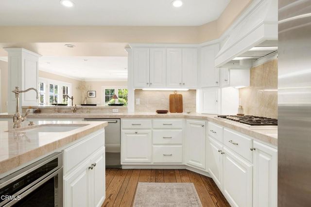 521 Bradford Street, Pasadena, CA 91105