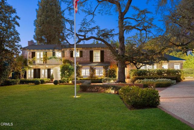 521 Bradford Street, Pasadena, CA 91105