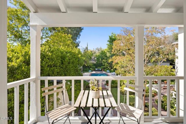 521 Bradford Street, Pasadena, CA 91105