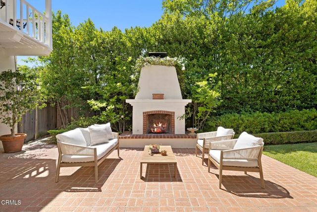 521 Bradford Street, Pasadena, CA 91105