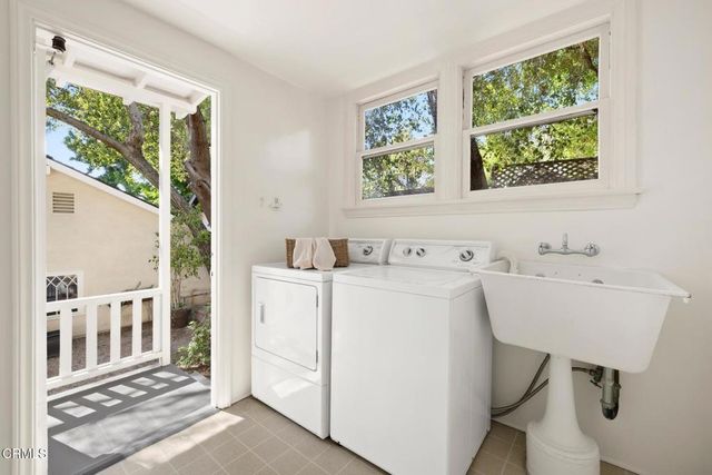 521 Bradford Street, Pasadena, CA 91105