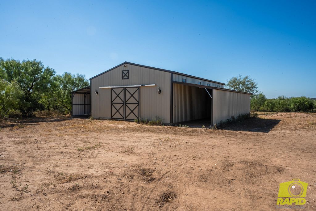 Image 5 of property listing at 5055 Fm 2288, San Angelo, TX 76901