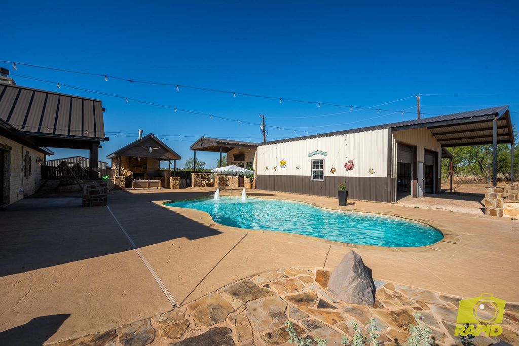 Image 55 of property listing at 5055 Fm 2288, San Angelo, TX 76901