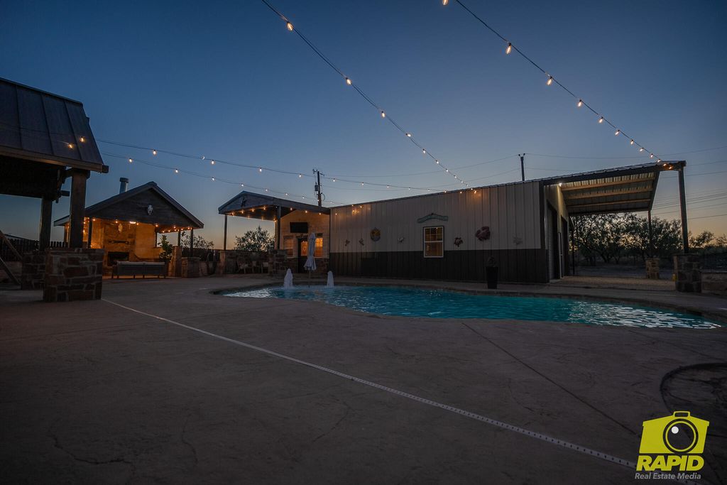 Image 92 of property listing at 5055 Fm 2288, San Angelo, TX 76901