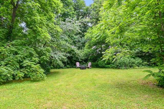 1205 Crenshaw Lane, Nicholasville, KY 40356
