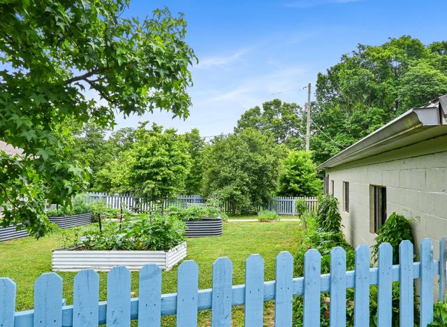 1205 Crenshaw Lane, Nicholasville, KY 40356