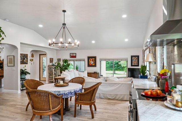 1205 Crenshaw Lane, Nicholasville, KY 40356