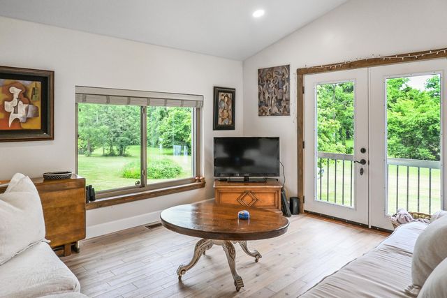 1205 Crenshaw Lane, Nicholasville, KY 40356
