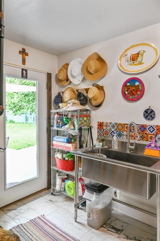 1205 Crenshaw Lane, Nicholasville, KY 40356