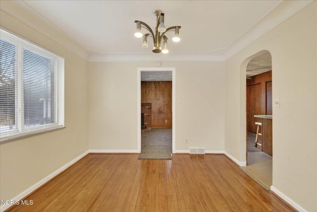 3935 Grantley Road, Toledo, OH 43613