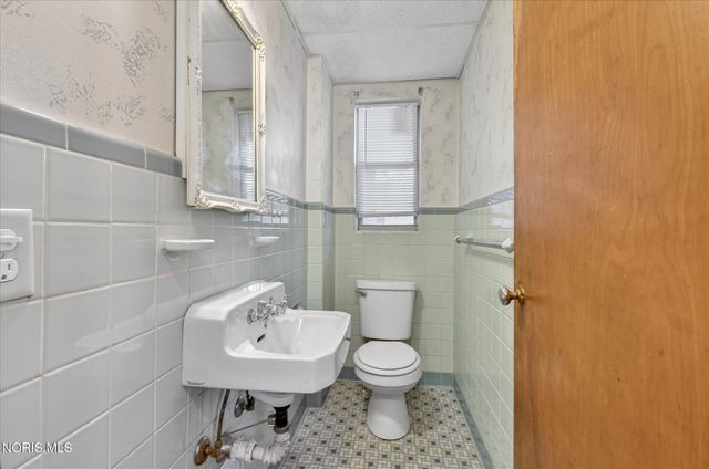 3935 Grantley Road, Toledo, OH 43613