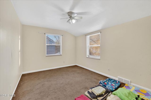 3935 Grantley Road, Toledo, OH 43613